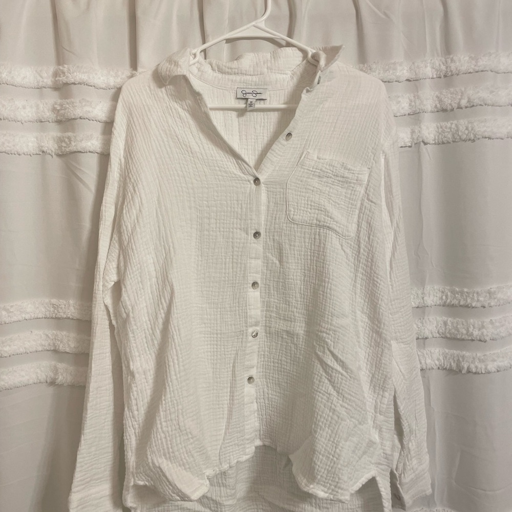 Jessica Simpson Crinkle Texture Blouse in White
